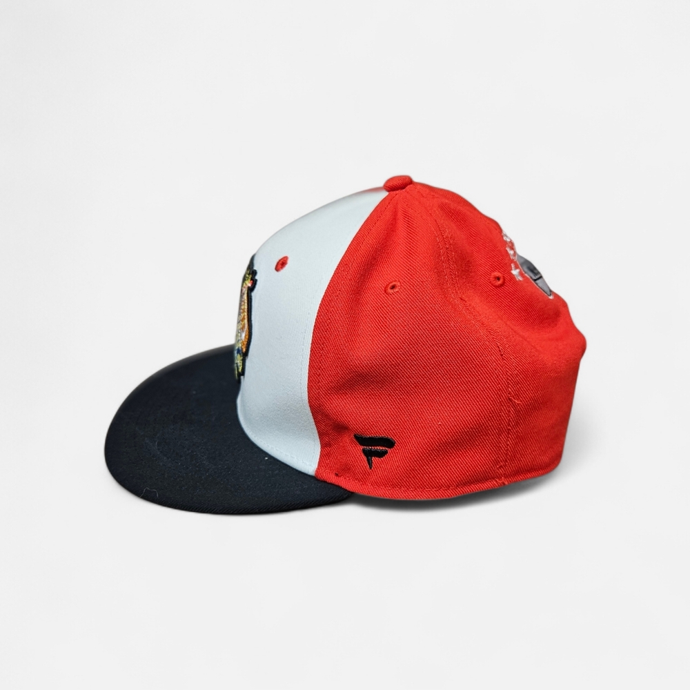 New Era Chicago Blackhawks NHL Snap Back Hat Perfect Condition - Picture 2 of 6
